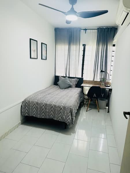 People's Park Complex, 1 Park Road, Room Rental, 150 sqft, Apartment For Rent, by Paulynn Tay, 500143910 - Bedroom - PropertyGuru.com.sg