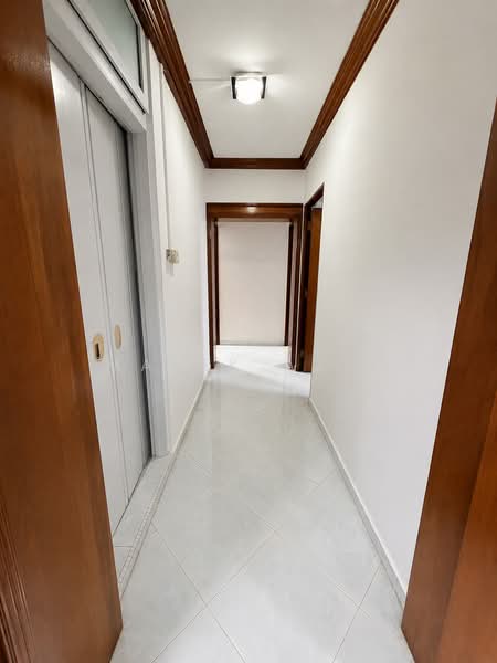 485C Choa Chu Kang Avenue 5, 485C Choa Chu Kang Avenue 5, Dairy Farm / Bukit Panjang / Choa Chu Kang, 3 Bedrooms, 1,292 sqft, HDB Flat For Sale, by Malek Aziz, 500143952 - Corridor - PropertyGuru.com.sg