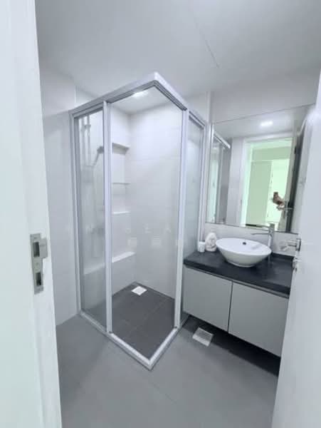 The Belvedere, 53 Meyer Road, 2 Bedrooms, 1,012 sqft, Condominium For Rent, by Anthea Yeo 杨丽娇, 500143957 - Bathroom - PropertyGuru.com.sg