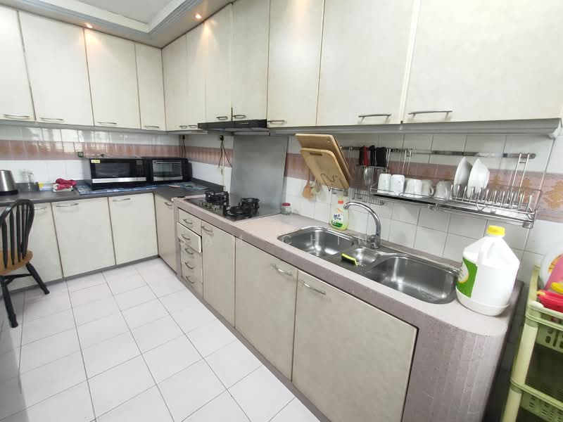 834 Jurong West Street 81, 834 Jurong West Street 81, 4 Bedrooms, 1,485 sqft, HDB Flat For Rent, by Sam Chin, 500143958 - Kitchen - PropertyGuru.com.sg