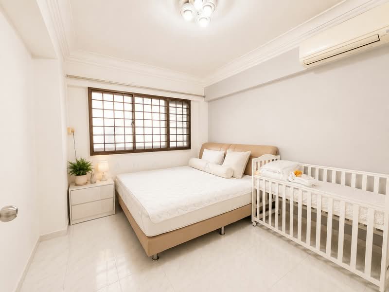 716 Jurong West Street 71, 716 Jurong West Street 71, 3 Bedrooms, 1,119 sqft, HDB Flat For Sale, by Angela Ng, 500143959 - Bedroom - PropertyGuru.com.sg