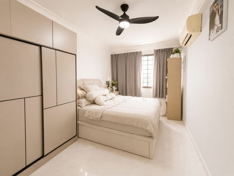 716 Jurong West Street 71, 716 Jurong West Street 71, 3 Bedrooms, 1,119 sqft, HDB Flat For Sale, by Angela Ng, 500143959 - Bedroom - PropertyGuru.com.sg