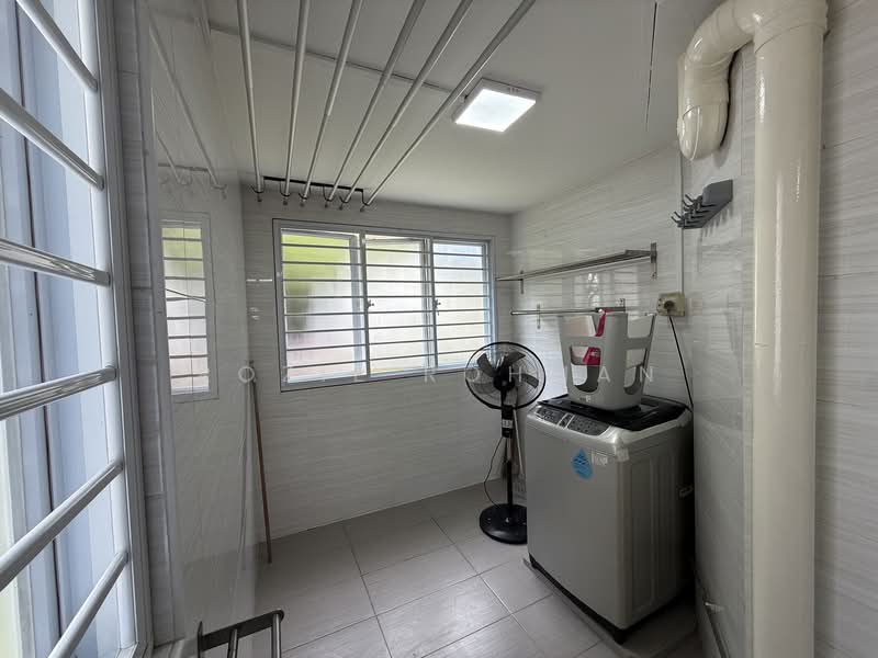 14 Kampong Arang Road, 14 Kampong Arang Road, 3 Bedrooms, 1,108 sqft, HDB Flat For Rent, by Rozie Rohman, 500143961 - Utility Room - PropertyGuru.com.sg