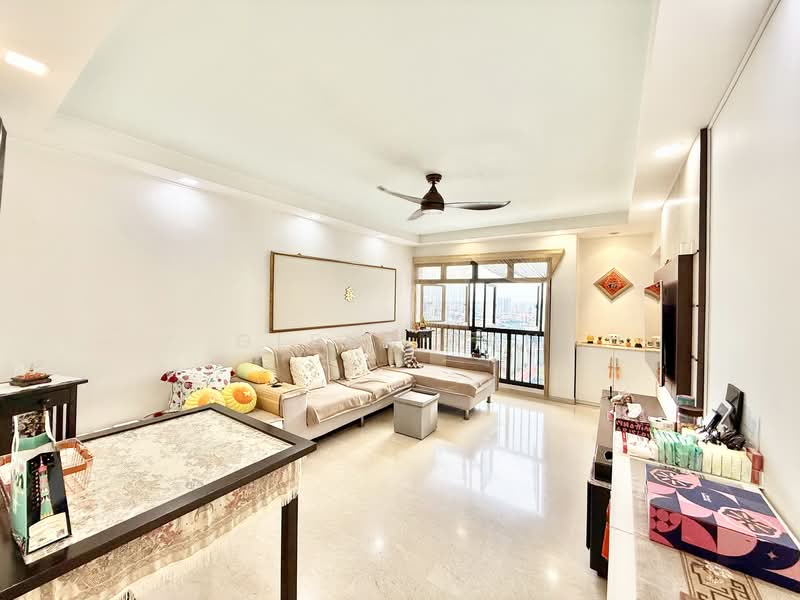 79E Toa Payoh Central, 79E Toa Payoh Central, 3 Bedrooms, 969 sqft, HDB Flat For Sale, by Glenn Tan, 500143975 - Living Room - PropertyGuru.com.sg