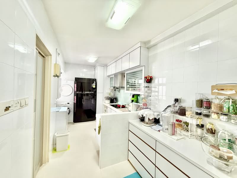 79E Toa Payoh Central, 79E Toa Payoh Central, 3 Bedrooms, 969 sqft, HDB Flat For Sale, by Glenn Tan, 500143975 - Kitchen - PropertyGuru.com.sg