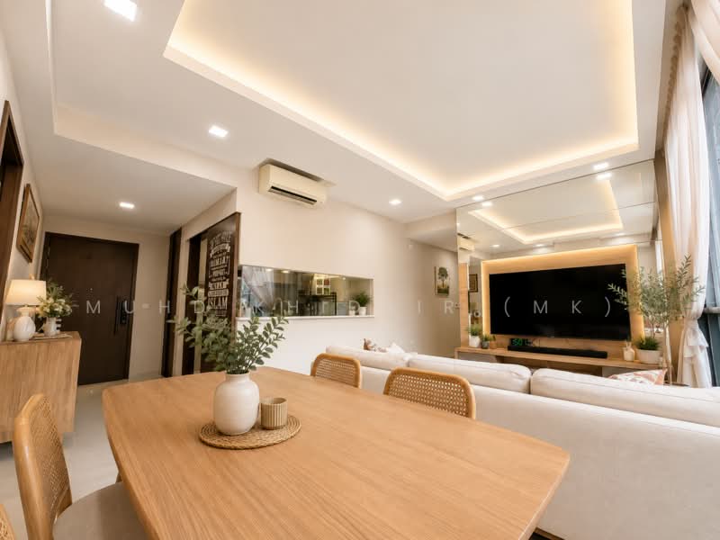 3+1 Full Private Condo! Near Chongfu! Very High Floor! Sky View! Near Mall! Efficient Layout!, , 3 Bedrooms, 915 sqft, Condominium For Sale, by Muhd Khidhir (MK), 500143981 - Dining Room - PropertyGuru.com.sg