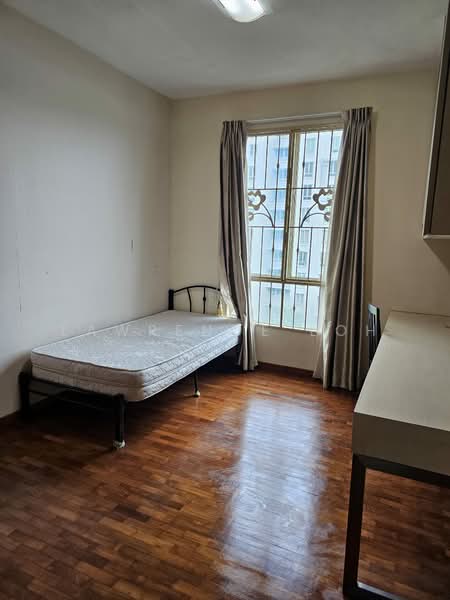 Yishun Emerald, 32 Canberra Drive, 3 Bedrooms, 1,206 sqft, Condominium For Rent, by Lawrence Loh, 500144004 - Bedroom - PropertyGuru.com.sg