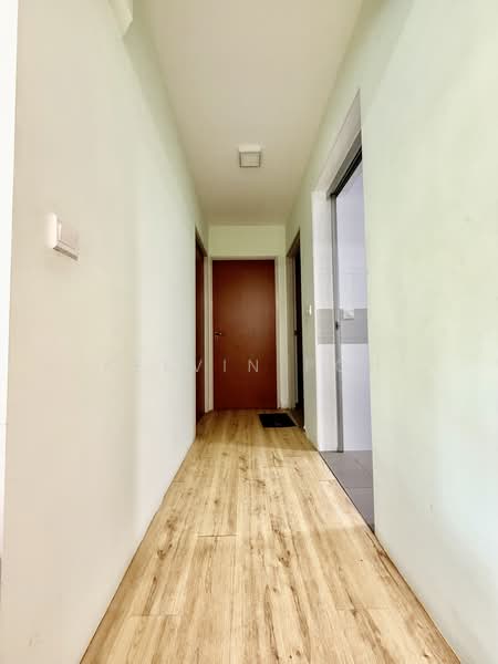 591A Ang Mo Kio Street 51, 591A Ang Mo Kio Street 51, 2 Bedrooms, 732 sqft, HDB Flat For Sale, by Kelvin Poh, 500144049 - Corridor - PropertyGuru.com.sg