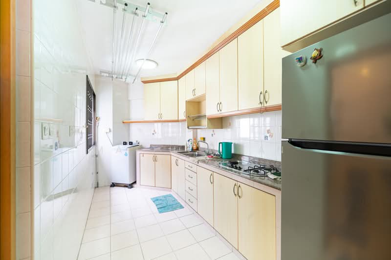 510A Wellington Circle, 510A Wellington Circle, 3 Bedrooms, 969 sqft, HDB Flat For Sale, by Matthew Tan, 500144061 - Kitchen - PropertyGuru.com.sg
