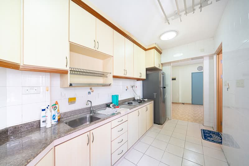 510A Wellington Circle, 510A Wellington Circle, 3 Bedrooms, 969 sqft, HDB Flat For Sale, by Matthew Tan, 500144061 - Kitchen - PropertyGuru.com.sg