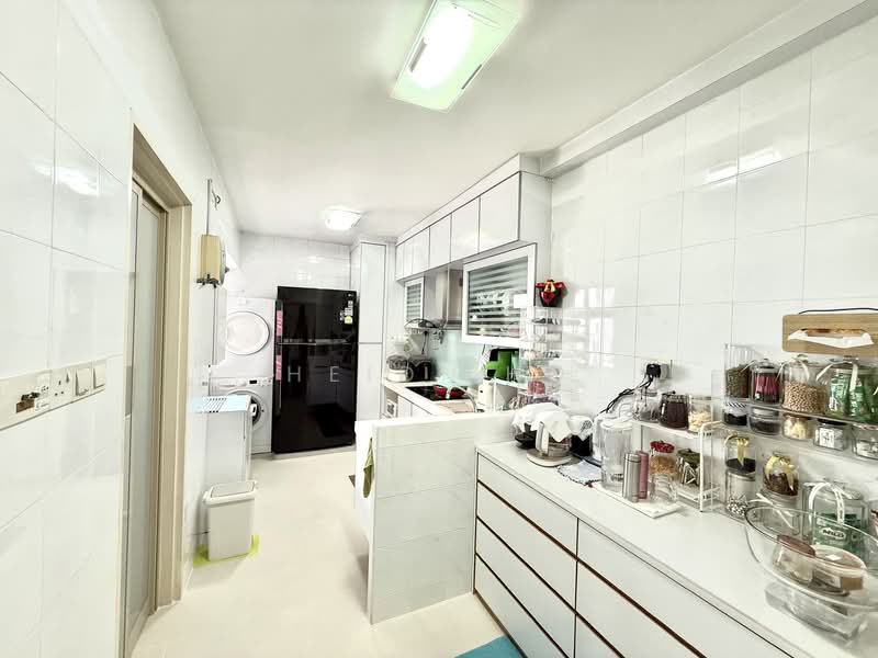 79E Toa Payoh Central, 79E Toa Payoh Central, 3 Bedrooms, 969 sqft, HDB Flat For Sale, by Heidi Ho, 500144064 - Kitchen - PropertyGuru.com.sg