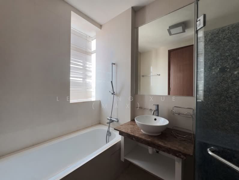 Grosvenor View, 1 Lengkong Empat, 2 Bedrooms, 1,292 sqft, Condominium For Sale, by Lee Ming Xue (Max), 500144067 - PropertyGuru.com.sg