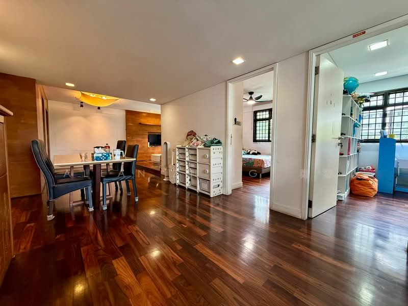7 Ghim Moh Road, 7 Ghim Moh Road, 3 Bedrooms, 1,259 sqft, HDB Flat For Rent, by Allan Zheng 鄭黎, 500144068 - Living Room - PropertyGuru.com.sg