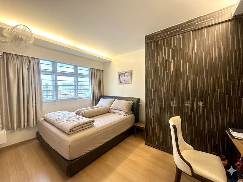 451B Bukit Batok West Avenue 6, 451B Bukit Batok West Avenue 6, 3 Bedrooms, 1,238 sqft, HDB Flat For Sale, by Christina Au 欧慧妮, 500144075 - Bedroom - PropertyGuru.com.sg