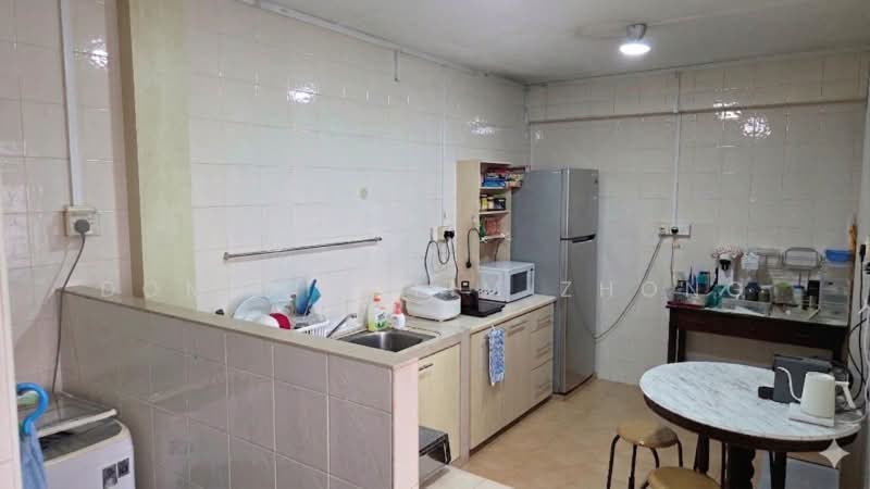 107 Towner Road, 107 Towner Road, 3 Bedrooms, 1,130 sqft, HDB Flat For Sale, by Dominic Lim Zhong, 500144087 - Kitchen - PropertyGuru.com.sg
