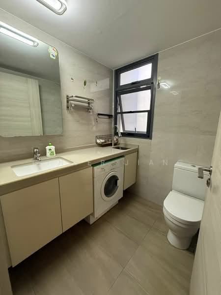Sophia Hills, 5 Mount Sophia, 3 Bedrooms, 958 sqft, Condominium For Rent, by Ginger Jiang, 500144105 - Bathroom - PropertyGuru.com.sg