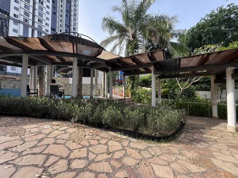 Regent Heights, 50 Bukit Batok East Avenue 5, 2 Bedrooms, 1,023 sqft, Condominium For Rent, by Germaine Kwek, 500144113 - Exterior - PropertyGuru.com.sg