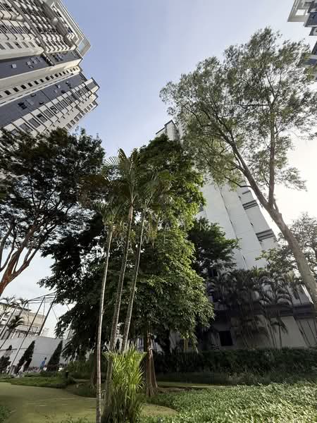 Regent Heights, 50 Bukit Batok East Avenue 5, 2 Bedrooms, 1,023 sqft, Condominium For Rent, by Germaine Kwek, 500144113 - Exterior - PropertyGuru.com.sg