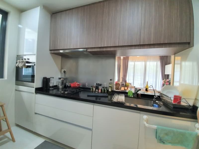 The Palette, 101 Pasir Ris Grove, 2 Bedrooms, 753 sqft, Condominium For Sale, by Vincent Low, 500144114 - PropertyGuru.com.sg