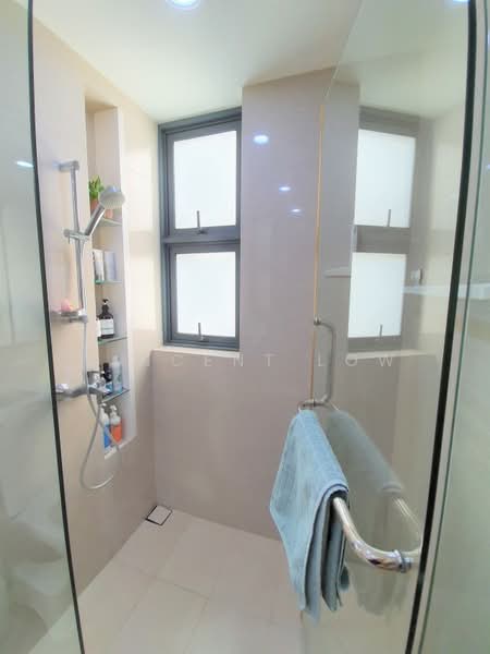 The Palette, 101 Pasir Ris Grove, 2 Bedrooms, 753 sqft, Condominium For Sale, by Vincent Low, 500144114 - PropertyGuru.com.sg