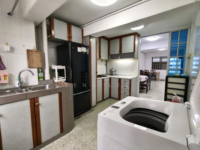 Blk 4 Tanjong Pagar for 4 pax only Agent fee apply, Tanjong pagar, 2 Bedrooms, 645 sqft, HDB Flat For Rent, by Lena Lee, 500144121 - Kitchen - PropertyGuru.com.sg