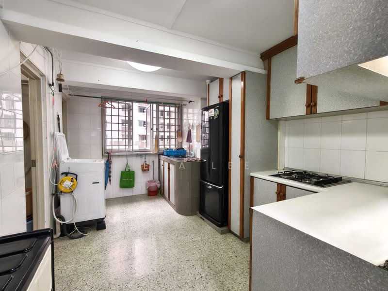 Blk 4 Tanjong Pagar for 4 pax only Agent fee apply, Tanjong pagar, 2 Bedrooms, 645 sqft, HDB Flat For Rent, by Lena Lee, 500144121 - Kitchen - PropertyGuru.com.sg