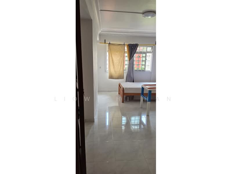 519 Pasir Ris Street 52, 519 Pasir Ris Street 52, Room Rental, 120 sqft, HDB Flat For Rent, by Liow Shi Han, 500144123 - Bedroom - PropertyGuru.com.sg