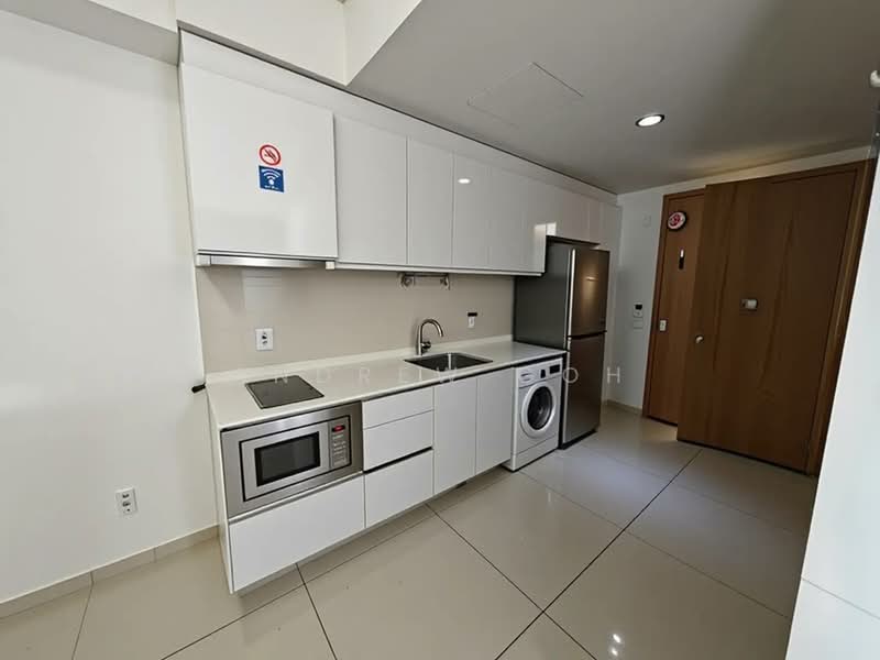 Bedok Residences, 26 Bedok North Drive, 1 Bedroom, 581 sqft, Condominium For Sale, by Andrew Goh, 500144125 - Kitchen - PropertyGuru.com.sg