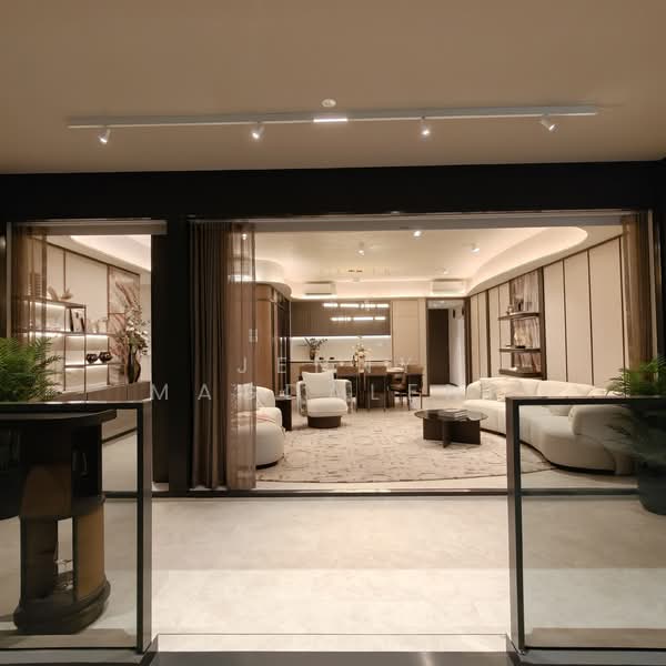 Hudson Place Residences, , 4 Bedrooms, 1,152 sqft, Condominium For Sale, by Jenny Magdalene, 500144128 - Living Room - PropertyGuru.com.sg