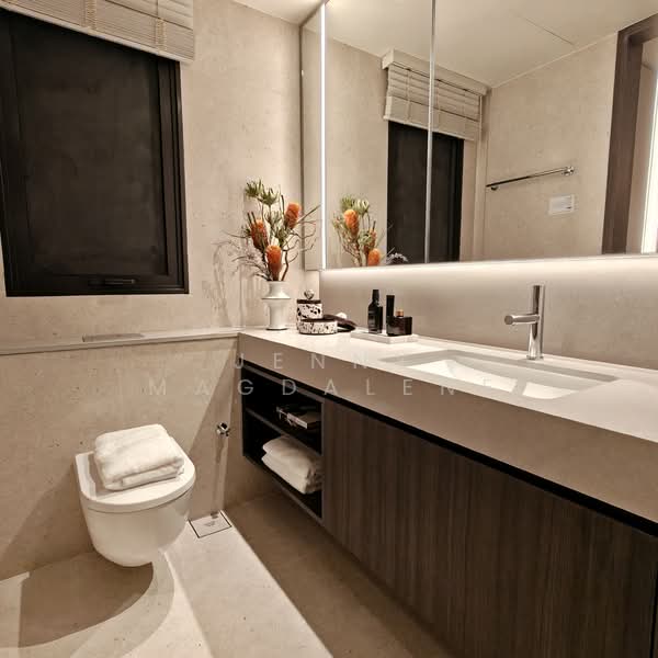 Hudson Place Residences, , 4 Bedrooms, 1,152 sqft, Condominium For Sale, by Jenny Magdalene, 500144128 - Bathroom - PropertyGuru.com.sg