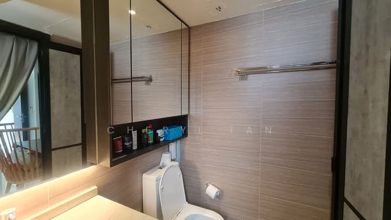 Guillemard Suites, 213 Guillemard Road, 3 Bedrooms, 1,033 sqft, Apartment For Sale, by Cheryl Tan, 500144129 - Bathroom - PropertyGuru.com.sg