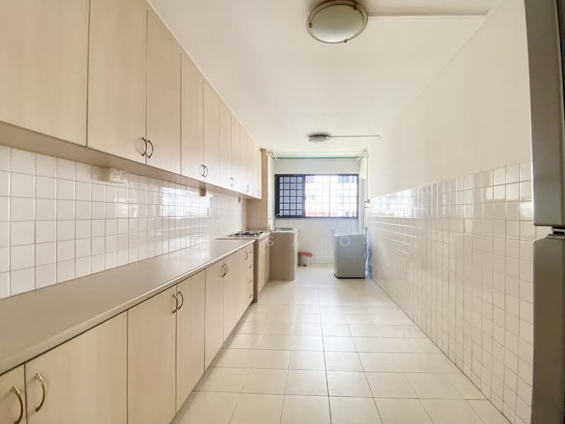 646 Yishun Street 61, 646 Yishun Street 61, 3 Bedrooms, 1,119 sqft, HDB Flat For Sale, by Teressa Ong, 500144145 - Kitchen - PropertyGuru.com.sg
