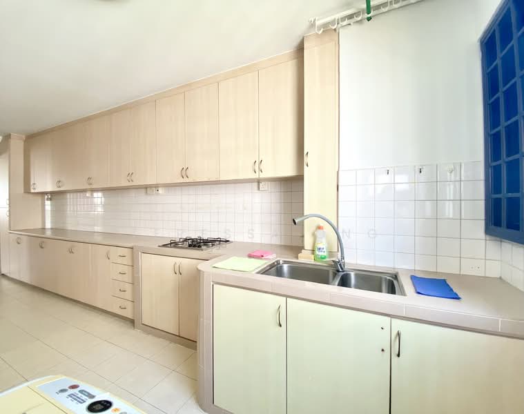 646 Yishun Street 61, 646 Yishun Street 61, 3 Bedrooms, 1,119 sqft, HDB Flat For Sale, by Teressa Ong, 500144145 - Kitchen - PropertyGuru.com.sg