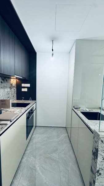 Tembusu Grand, 94 Jalan Tembusu, 2 Bedrooms, 743 sqft, Condominium For Rent, by Zann Low, 500144146 - Kitchen - PropertyGuru.com.sg