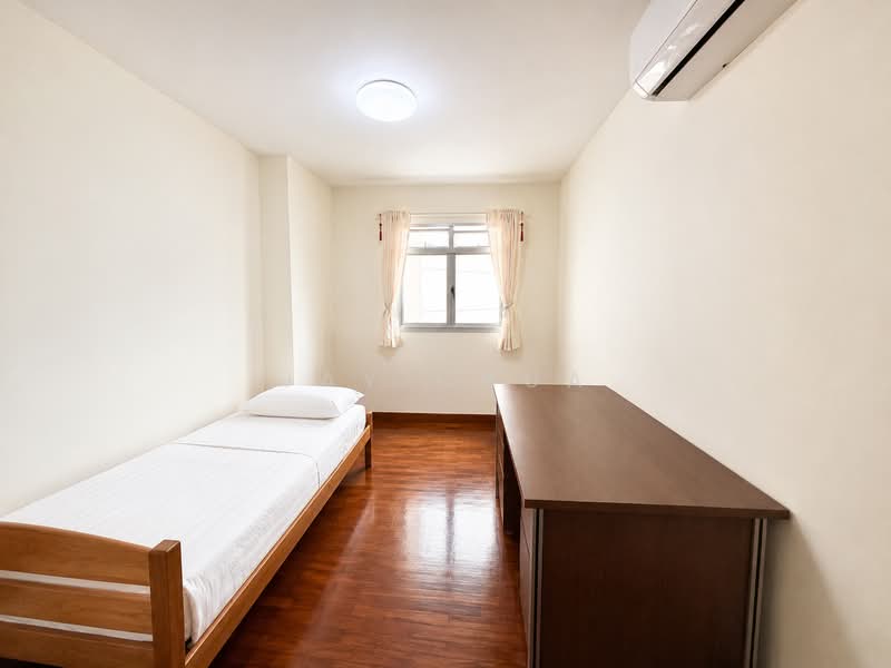 297 Punggol Central, 297 Punggol Central, 3 Bedrooms, 1,184 sqft, HDB Flat For Sale, by Jay Chua, 500144148 - Bedroom - PropertyGuru.com.sg