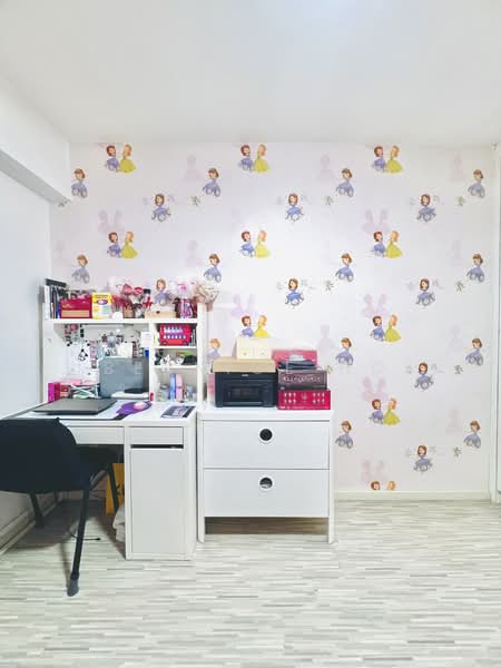 421 Ang Mo Kio Avenue 10, 421 Ang Mo Kio Avenue 10, 2 Bedrooms, 796 sqft, HDB Flat For Sale, by Bernice Ho, 500144157 - Study - PropertyGuru.com.sg