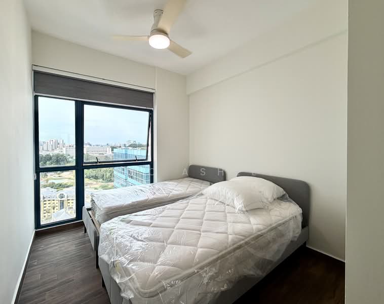 Blue Horizon, 25 West Coast Crescent, 3 Bedrooms, 1,163 sqft, Condominium For Rent, by Riko Ashley, 500144179 - Bedroom - PropertyGuru.com.sg