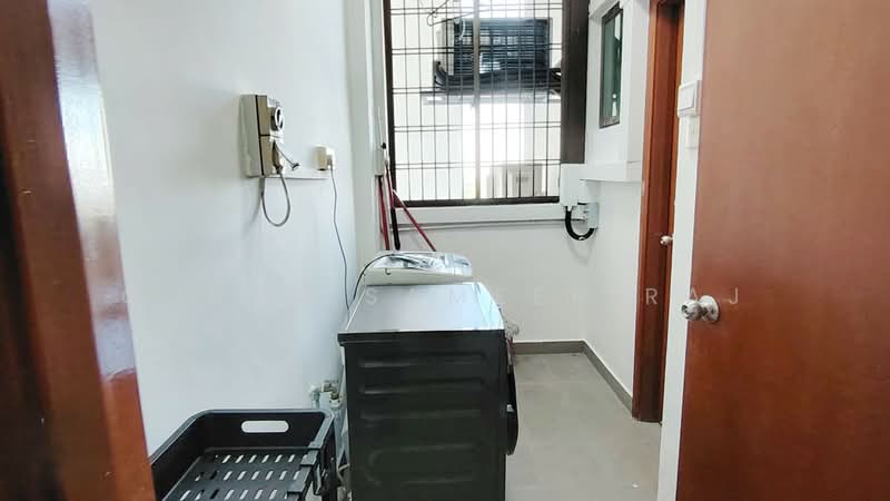Parc Oasis, 35 Jurong East Avenue 1, Room Rental, 200 sqft, Condominium For Rent, by Gupta Sameer Raj, 500144185 - Interior - PropertyGuru.com.sg