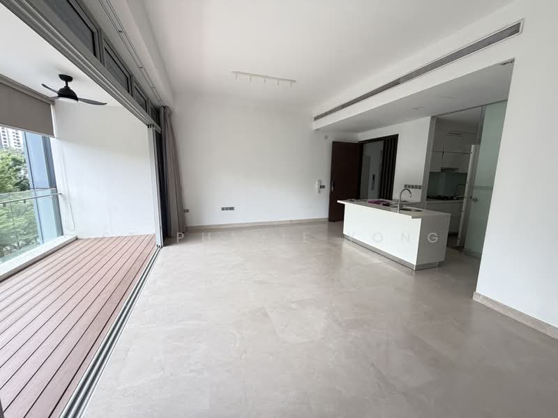 Three Balmoral, 3 Balmoral Road, 3 Bedrooms, 1,539 sqft, Condominium For Rent, by Stephanie Yong, 500144189 - Balcony - PropertyGuru.com.sg