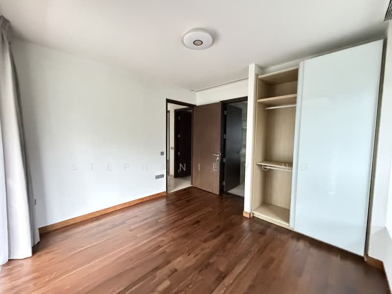 Three Balmoral, 3 Balmoral Road, 3 Bedrooms, 1,539 sqft, Condominium For Rent, by Stephanie Yong, 500144189 - Bedroom - PropertyGuru.com.sg