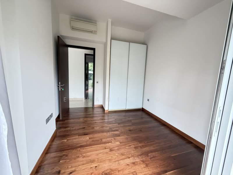 Three Balmoral, 3 Balmoral Road, 3 Bedrooms, 1,539 sqft, Condominium For Rent, by Stephanie Yong, 500144189 - Bedroom - PropertyGuru.com.sg