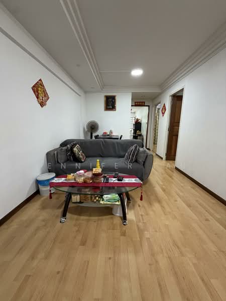 208 Yishun Street 21, 208 Yishun Street 21, 1 Bedroom, 721 sqft, HDB Flat For Sale, by Jennifer Tan, 500144201 - Living Room - PropertyGuru.com.sg