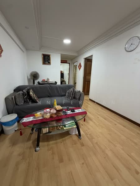 208 Yishun Street 21, 208 Yishun Street 21, 1 Bedroom, 721 sqft, HDB Flat For Sale, by Jennifer Tan, 500144201 - Living Room - PropertyGuru.com.sg