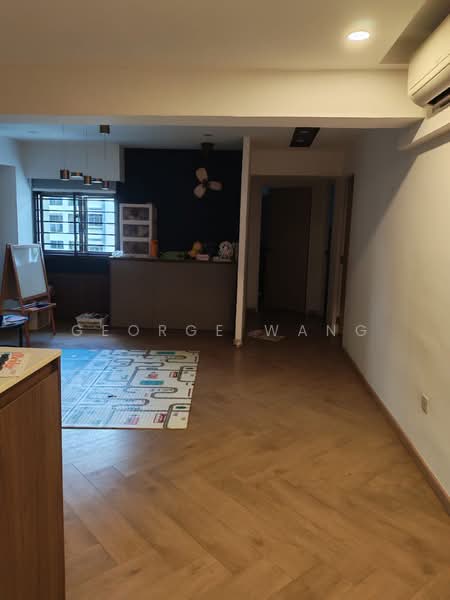 604 Jurong West Street 62, 604 Jurong West Street 62, Room Rental, 120 sqft, HDB Flat For Rent, by George Wang, 500144202 - Living Room - PropertyGuru.com.sg
