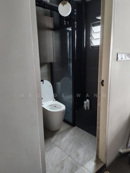 604 Jurong West Street 62, 604 Jurong West Street 62, Room Rental, 120 sqft, HDB Flat For Rent, by George Wang, 500144202 - Bathroom - PropertyGuru.com.sg
