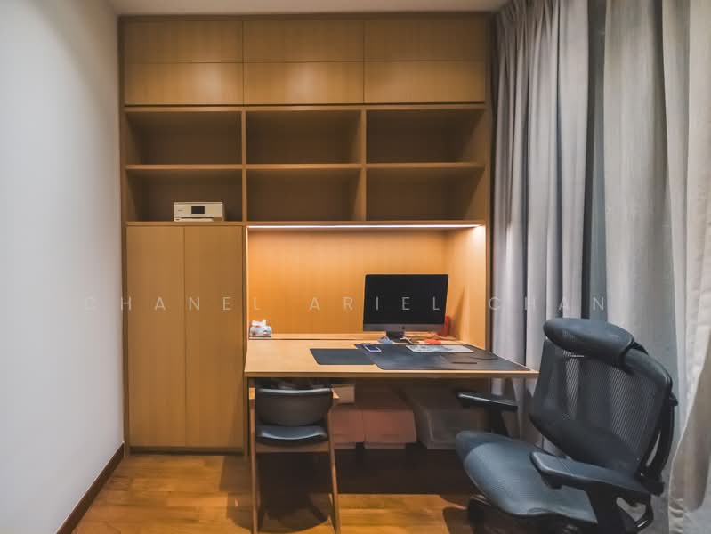 Greenwood Mews, 271 Greenwood Avenue, 5 Bedrooms, 3,175 sqft, Cluster House For Sale, by Chanel Ariel Chan, 500144206 - Study - PropertyGuru.com.sg