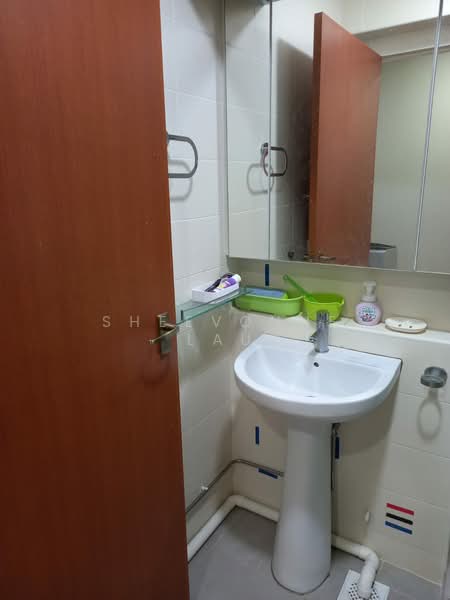 807B Choa Chu Kang Avenue 1, 807B Choa Chu Kang Avenue 1, Room Rental, 110 sqft, HDB Flat For Rent, by Sheevonne Lau, 500144209 - Bathroom - PropertyGuru.com.sg