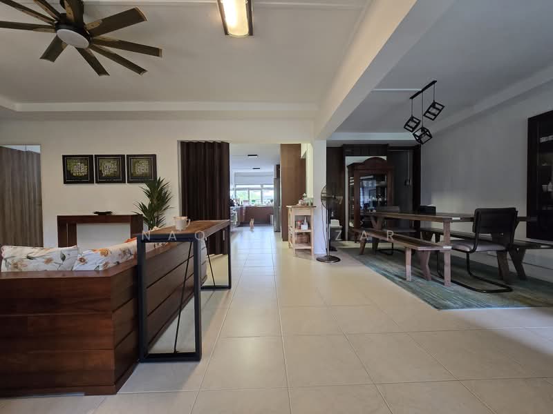 128 Marsiling Rise, 128 Marsiling Rise, 4 Bedrooms, 1,863 sqft, HDB Flat For Sale, by Naqib Nizar, 500144211 - Living Room - PropertyGuru.com.sg
