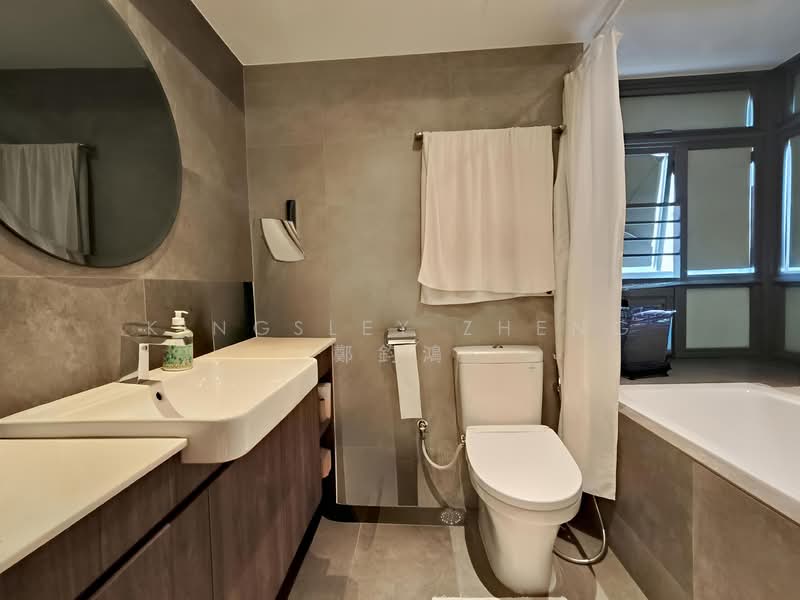 138A Lorong 1A Toa Payoh, 138A Lorong 1A Toa Payoh, 3 Bedrooms, 1,227 sqft, HDB Flat For Sale, by Kingsley Zheng 鄭鈞鴻, 500144226 - Bathroom - PropertyGuru.com.sg