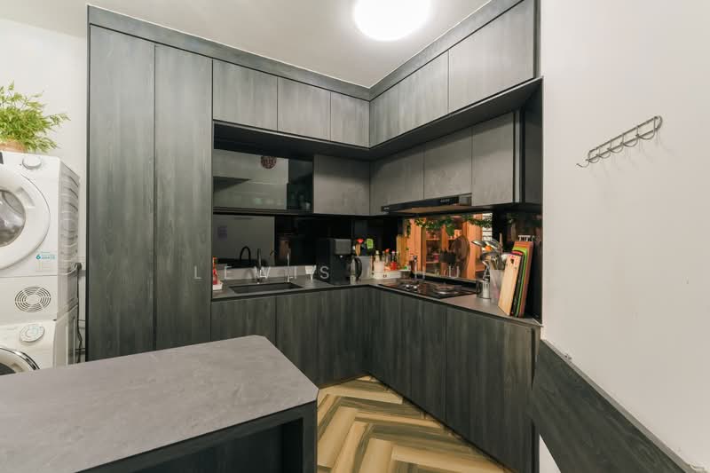 134 Edgedale Plains, 134 Edgedale Plains, 3 Bedrooms, 1,195 sqft, HDB Flat For Sale, by Lewis Chua, 500144233 - Kitchen - PropertyGuru.com.sg